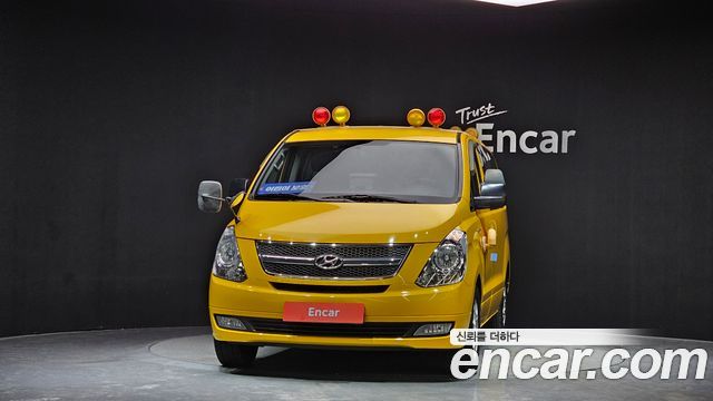 Hyundai Starex 2015 — photo 3