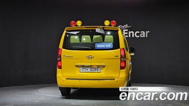Hyundai Starex 2015 — photo 4