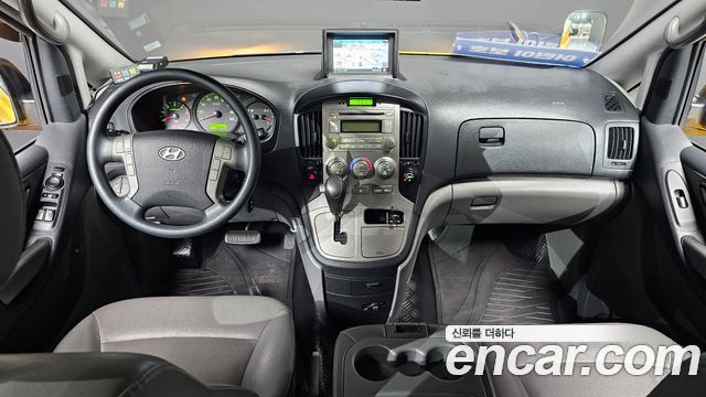 Hyundai Starex 2015 — photo 7