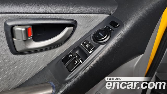 Hyundai Starex 2015 — photo 16