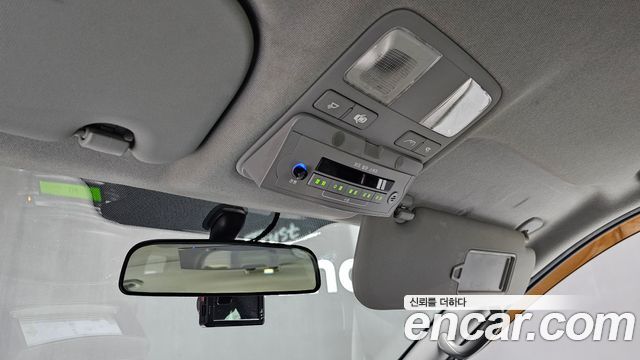 Hyundai Starex 2015 — photo 18