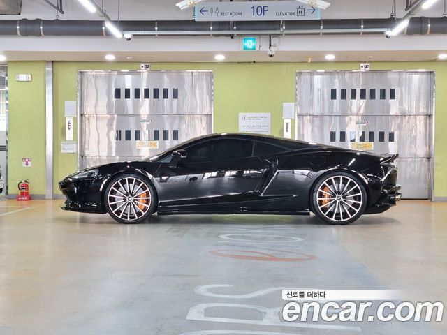 Mclaren GT 2022 — photo 2