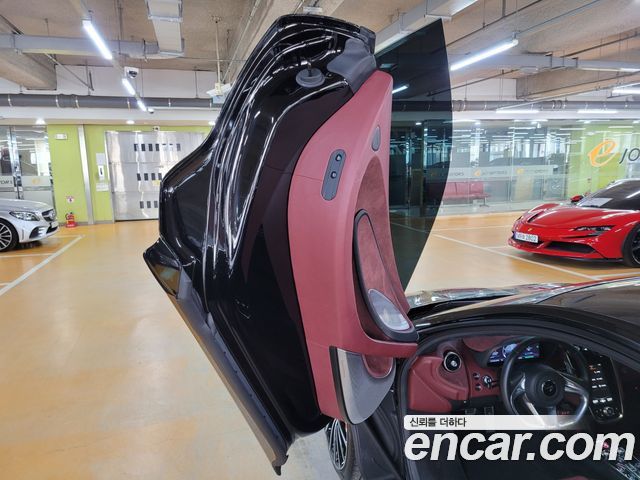 Mclaren GT 2022 — photo 9