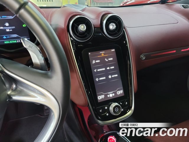 Mclaren GT 2022 — photo 12
