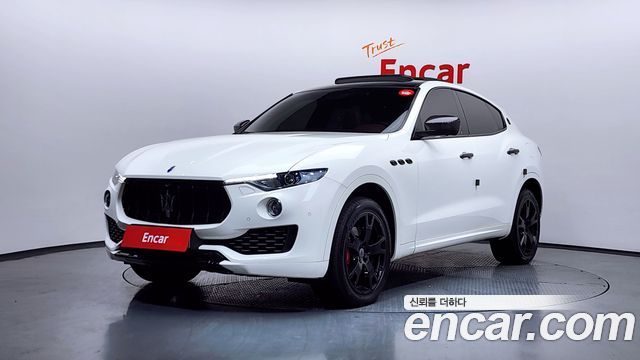 Maserati Levante 2018 — photo 1