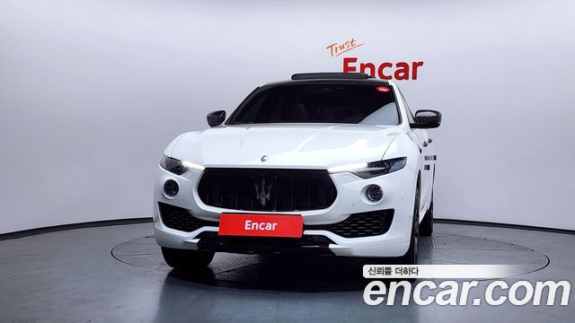 Maserati Levante 2018 — photo 3