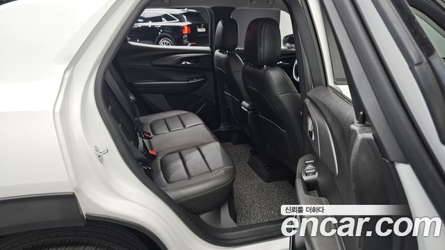 Chevrolet Korea Trailblazer 2021 — photo 12