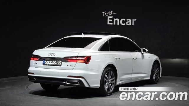 Audi A6 2023 — photo 2