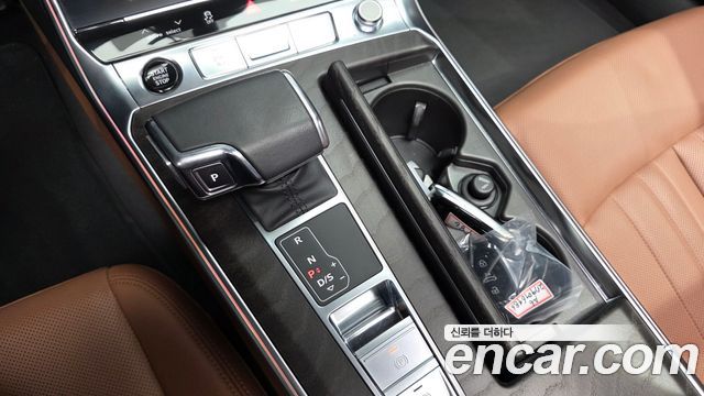 Audi A6 2023 — photo 9