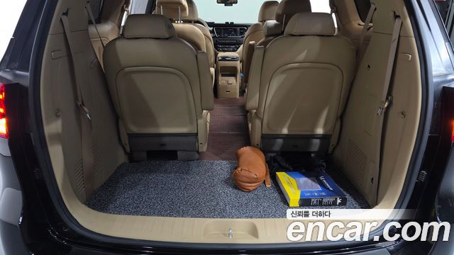 Kia Canival 2019 — photo 20