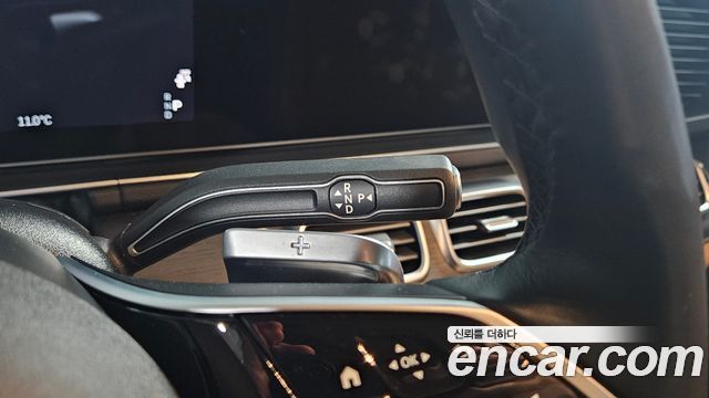Mercedes-Benz GLE-Class 2025 — photo 15