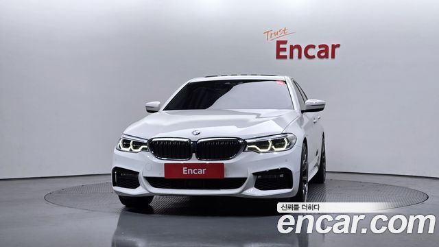 BMW 5-Series 2018 — photo 3