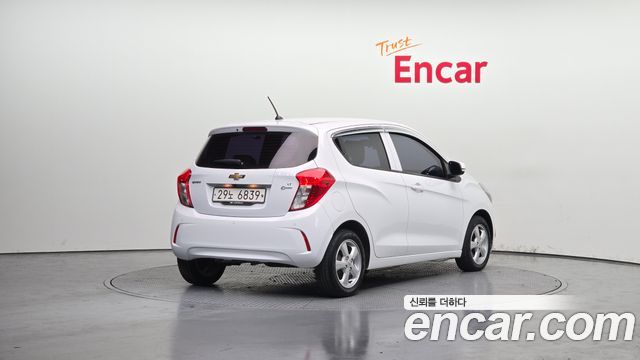 Chevrolet Korea Spark 2017 — photo 2