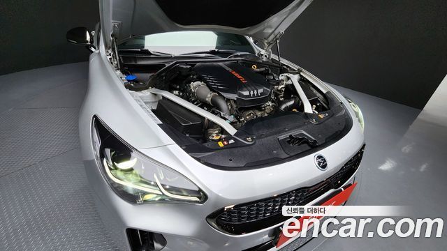 Kia Stinger 2018 — photo 6