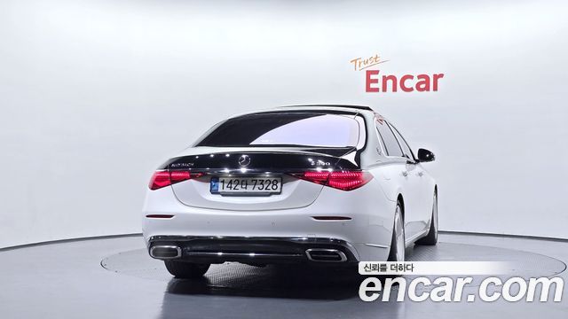 Mercedes-Benz S-Class 2022 — photo 4