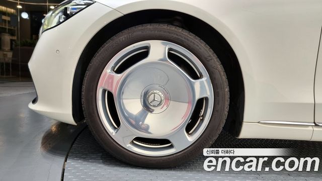 Mercedes-Benz S-Class 2022 — photo 5