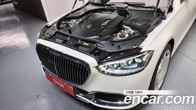 Mercedes-Benz S-Class 2022 — photo 6