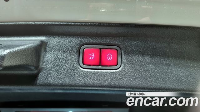Mercedes-Benz S-Class 2022 — photo 20