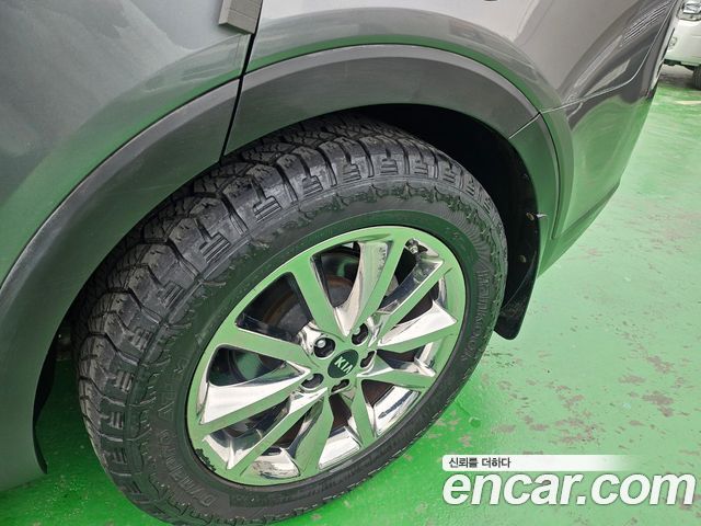 Kia Sorento 2015 — photo 19