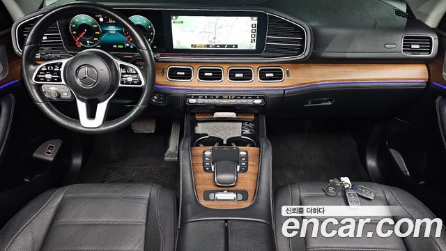 Mercedes-Benz GLE-Class 2021 — photo 7