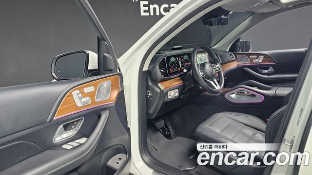 Mercedes-Benz GLE-Class 2021 — photo 13