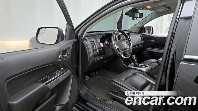 Chevrolet Korea Colorado 2022 — photo 10