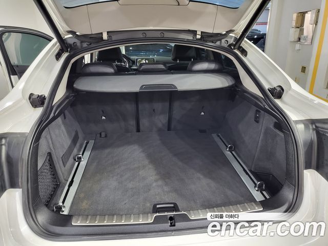 BMW X6 2017 — photo 11