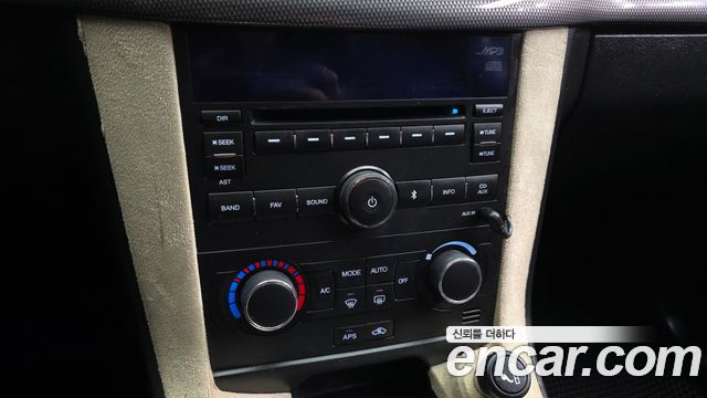 Chevrolet Korea Captiva 2012 — photo 16