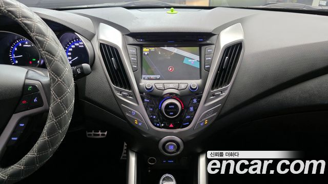 Hyundai Veloster 2012 — photo 18