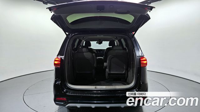 Kia Canival 2020 — photo 20