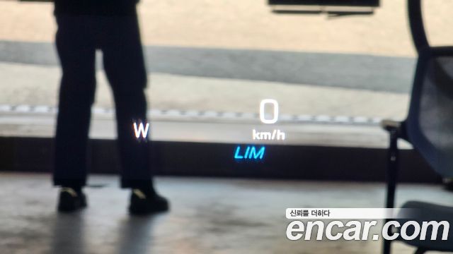 Mercedes-Benz GLC-Class 2020 — photo 18