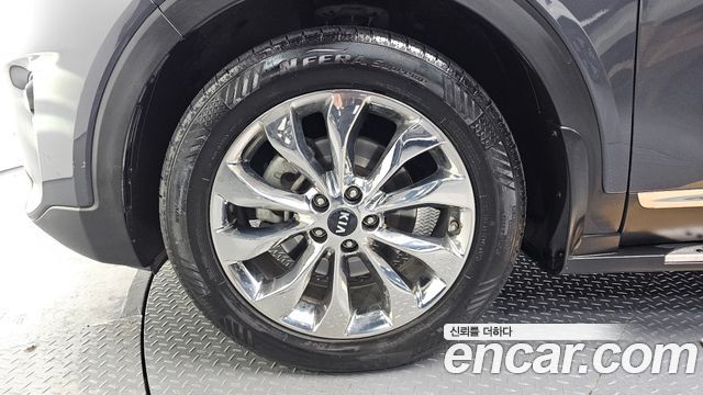 Kia Sorento 2018 — photo 5