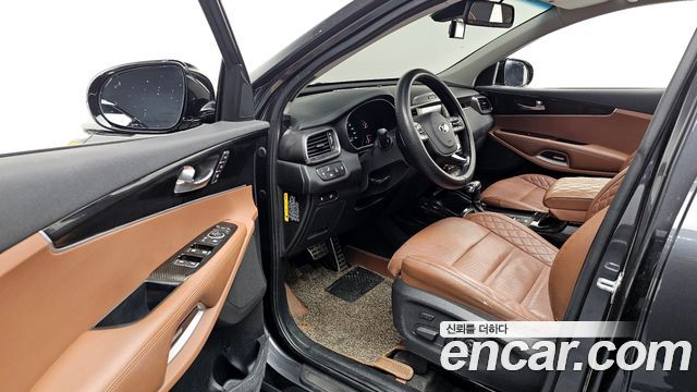 Kia Sorento 2018 — photo 11