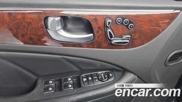 Hyundai Equus 2012 — photo 12
