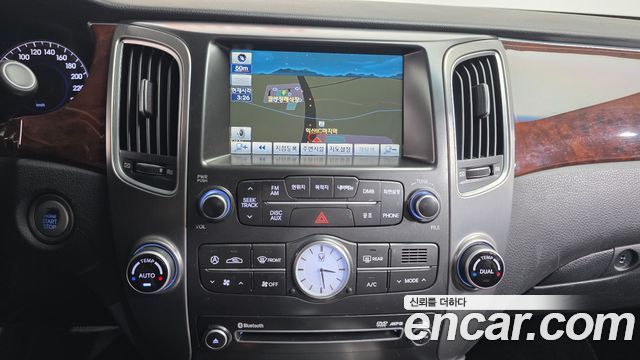 Hyundai Equus 2012 — photo 15