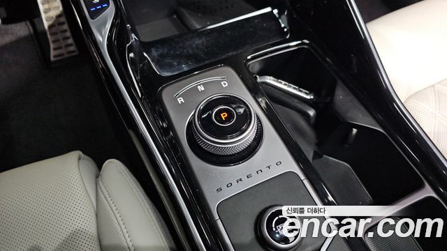 Kia Sorento 2023 — photo 9