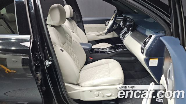 Kia Sorento 2023 — photo 11