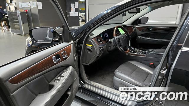 Hyundai Equus 2015 — photo 11