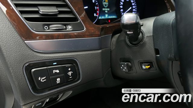 Hyundai Equus 2015 — photo 15