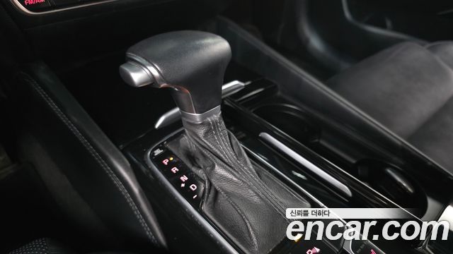 Kia K7 2017 — photo 9