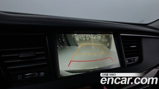 Kia K7 2017 — photo 15