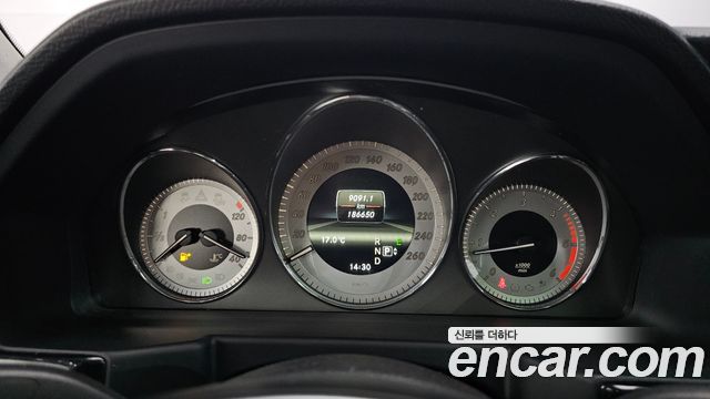 Mercedes-Benz GLK-Class 2013 — photo 8