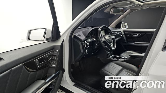 Mercedes-Benz GLK-Class 2013 — photo 11