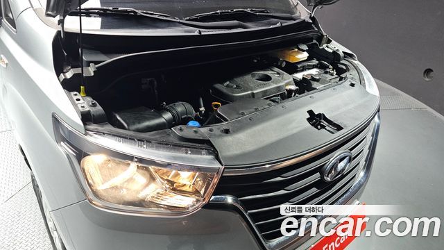 Hyundai Starex 2021 — photo 6