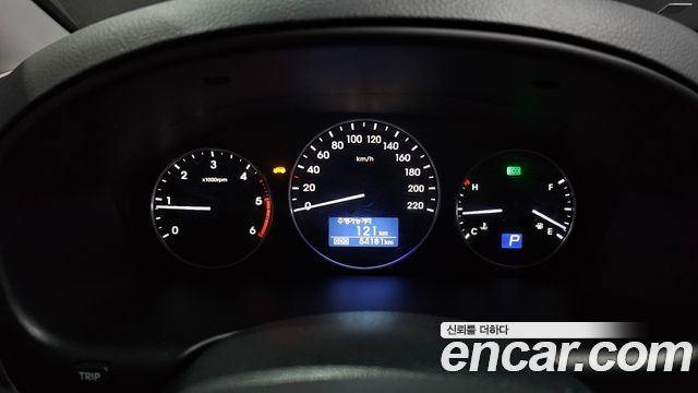 Hyundai Starex 2021 — photo 8