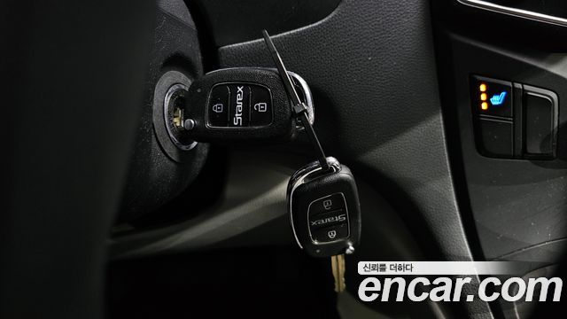 Hyundai Starex 2021 — photo 19