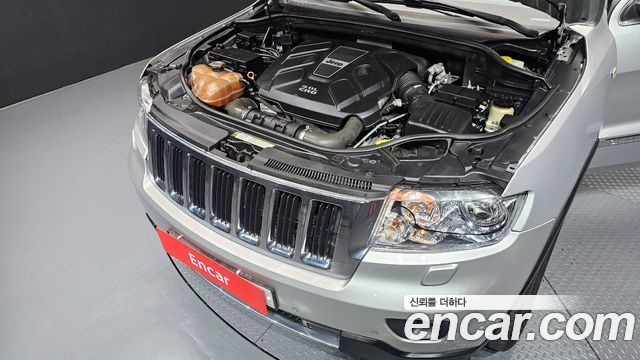 Jeep Cherokee 2013 — photo 6