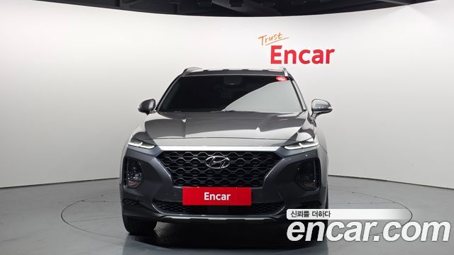 Hyundai Santafe 2019 — photo 3