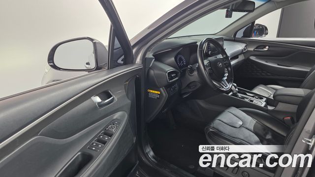 Hyundai Santafe 2019 — photo 11