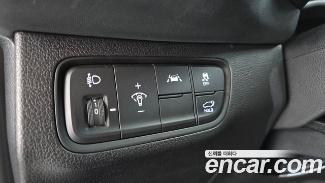 Hyundai Santafe 2019 — photo 13